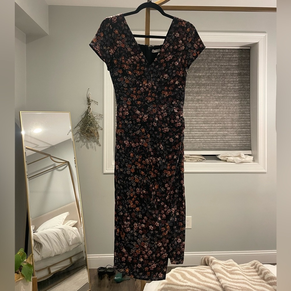 BRAND NEW abercrombie and fitch floral midi dress